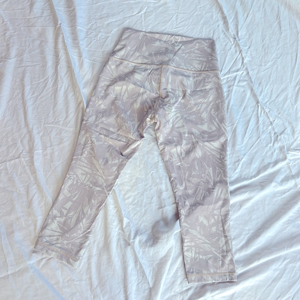 Lululemon Wunder Under HR Crop 21